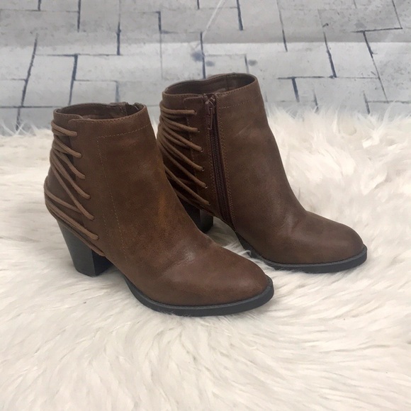 Candies Booties - Picture 2 of 5